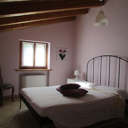 Agriturismo Fior Di Pesco Hotel Sommacampagna Exterior foto
